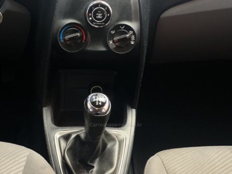 HB20 1.6 PREMIUM 16V FLEX 4P MANUAL - 2014 - ESTâNCIA VELHA