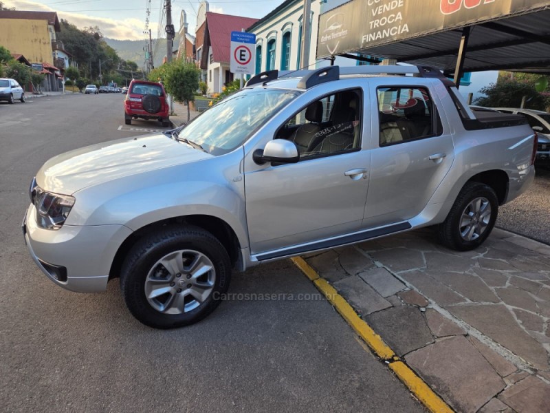 duster oroch 2.0 16v flex dynamique 4p manual 2022 picada cafe