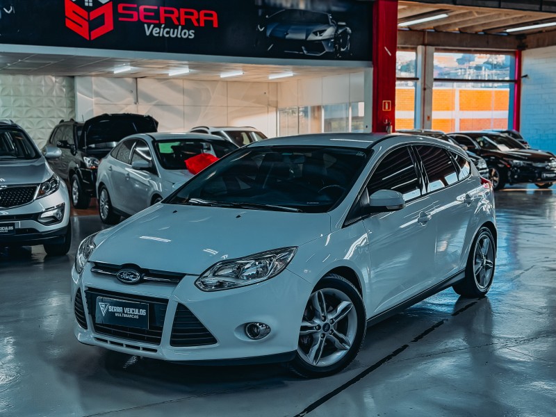 focus 2.0 se plus 16v flex 4p automatico 2015 caxias do sul