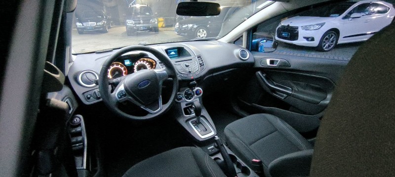 FIESTA 1.6 SE HATCH 16V FLEX 4P AUTOMÁTICO - 2015 - CAXIAS DO SUL