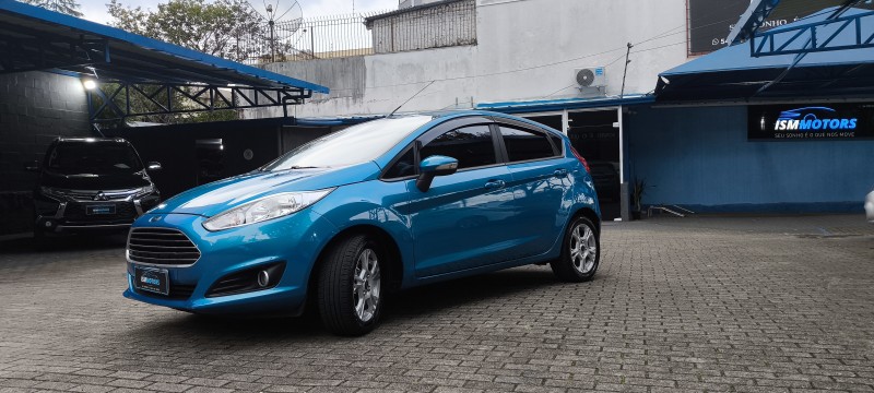 fiesta 1.6 se hatch 16v flex 4p automatico 2015 caxias do sul