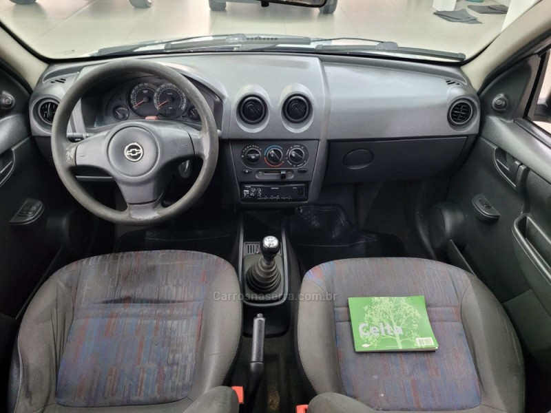 CELTA 1.0 MPFI SPIRIT 8V FLEX 4P MANUAL - 2011 - NOVO HAMBURGO