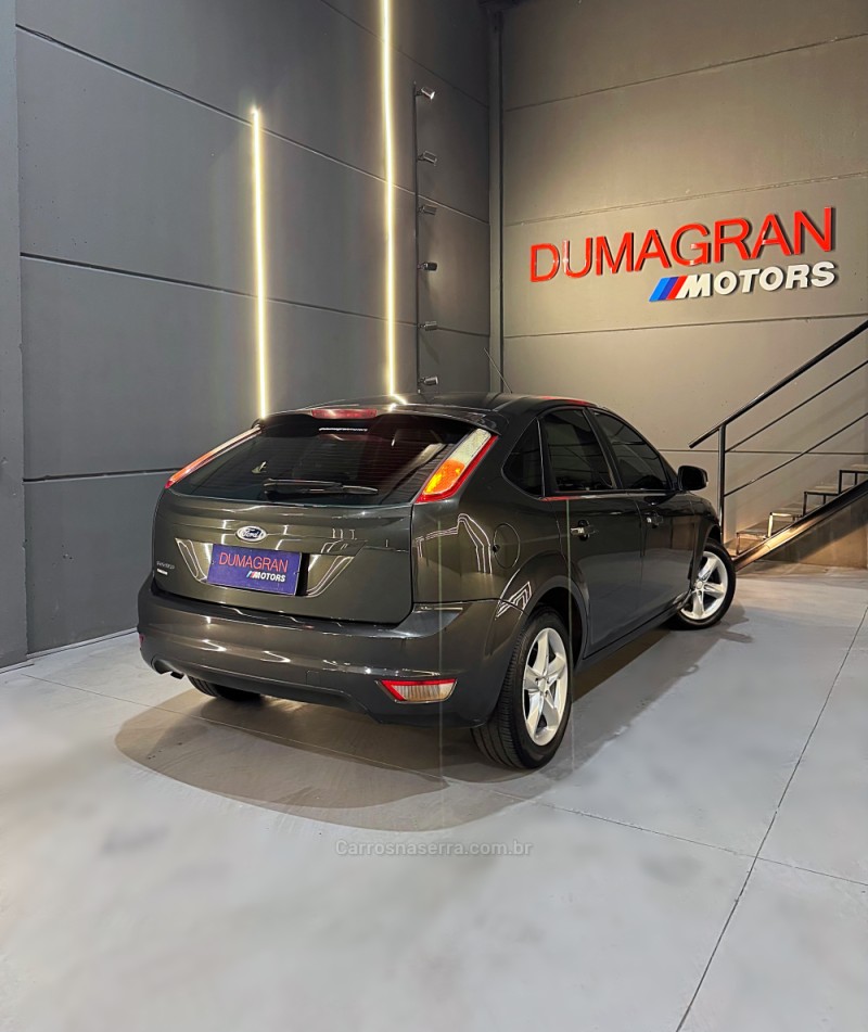 FOCUS 2.0 GLX 16V GASOLINA 4P MANUAL - 2013 - PASSO FUNDO