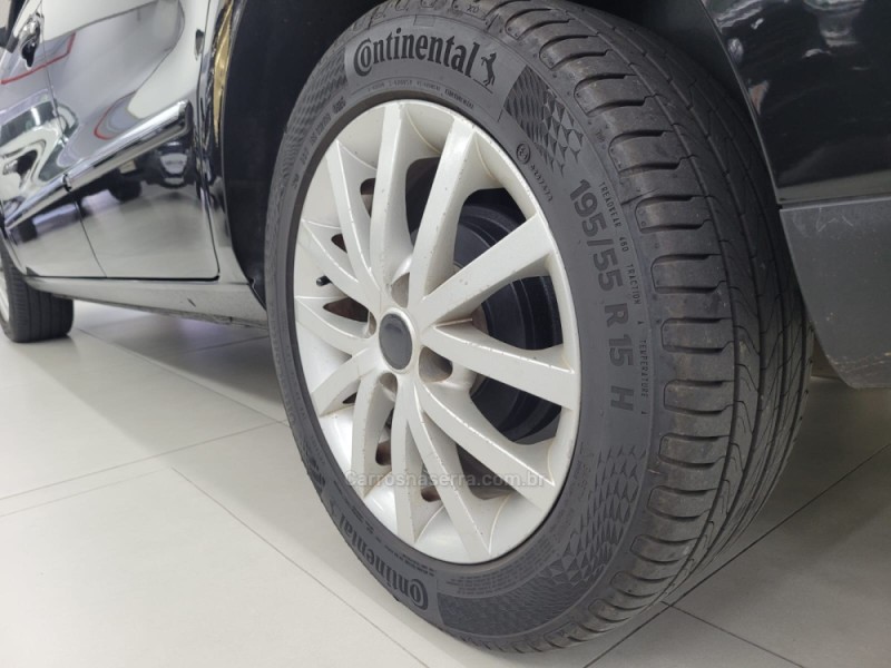 VOYAGE 1.6 MI COMFORTLINE 8V FLEX 4P MANUAL - 2009 - NOVO HAMBURGO