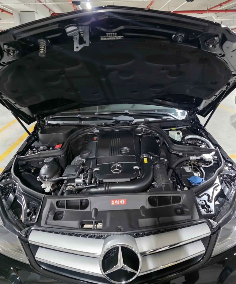 C 180 1.8 CGI COUPÉ 16V TURBO GASOLINA 2P AUTOMÁTICO - 2012 - CAXIAS DO SUL