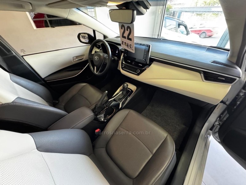 COROLLA 2.0 ALTIS PREMIUM 16V FLEX 4P AUTOMÁTICO - 2022 - CARLOS BARBOSA