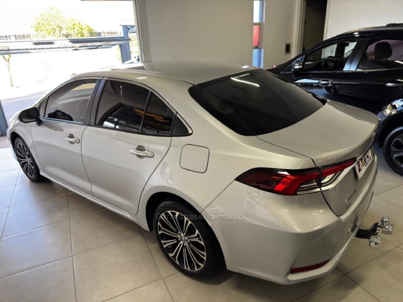COROLLA 2.0 ALTIS PREMIUM 16V FLEX 4P AUTOMÁTICO - 2022 - CARLOS BARBOSA