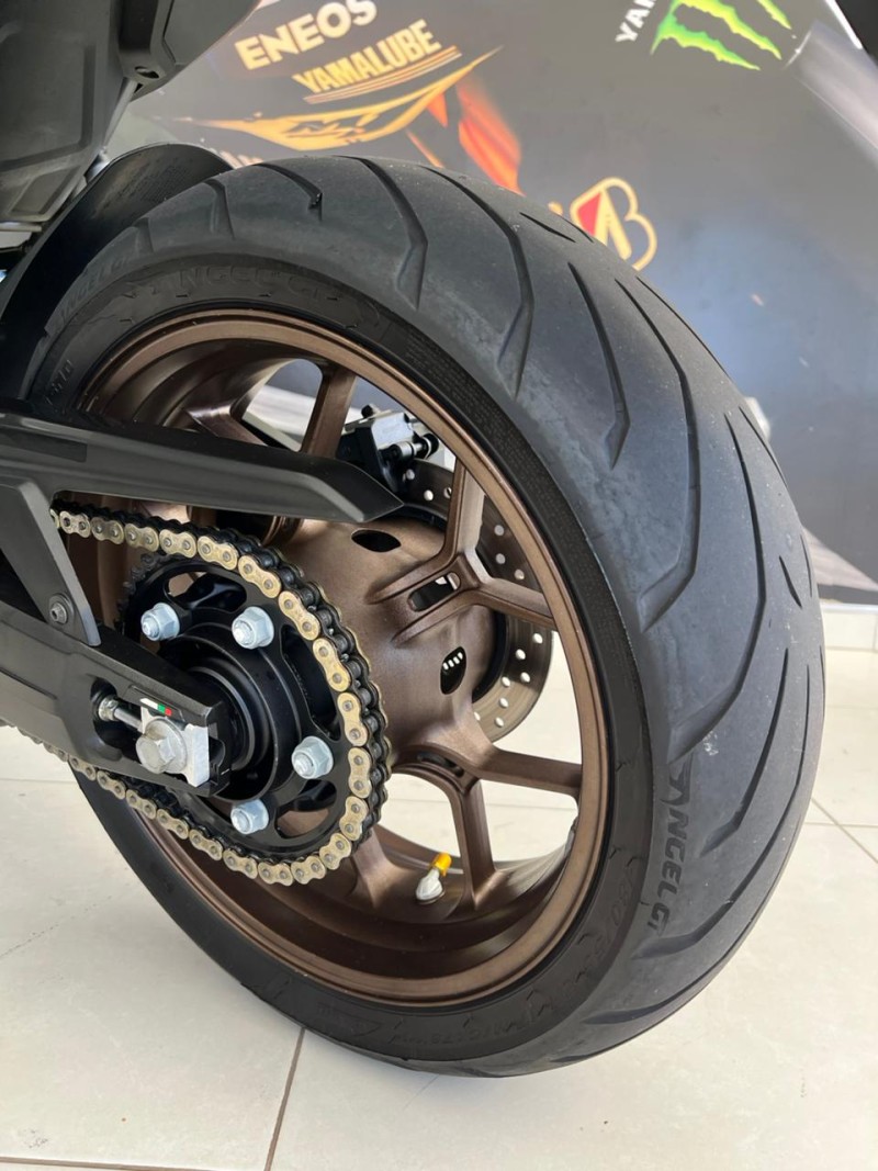 CB 650R  - 2021 - PASSO FUNDO