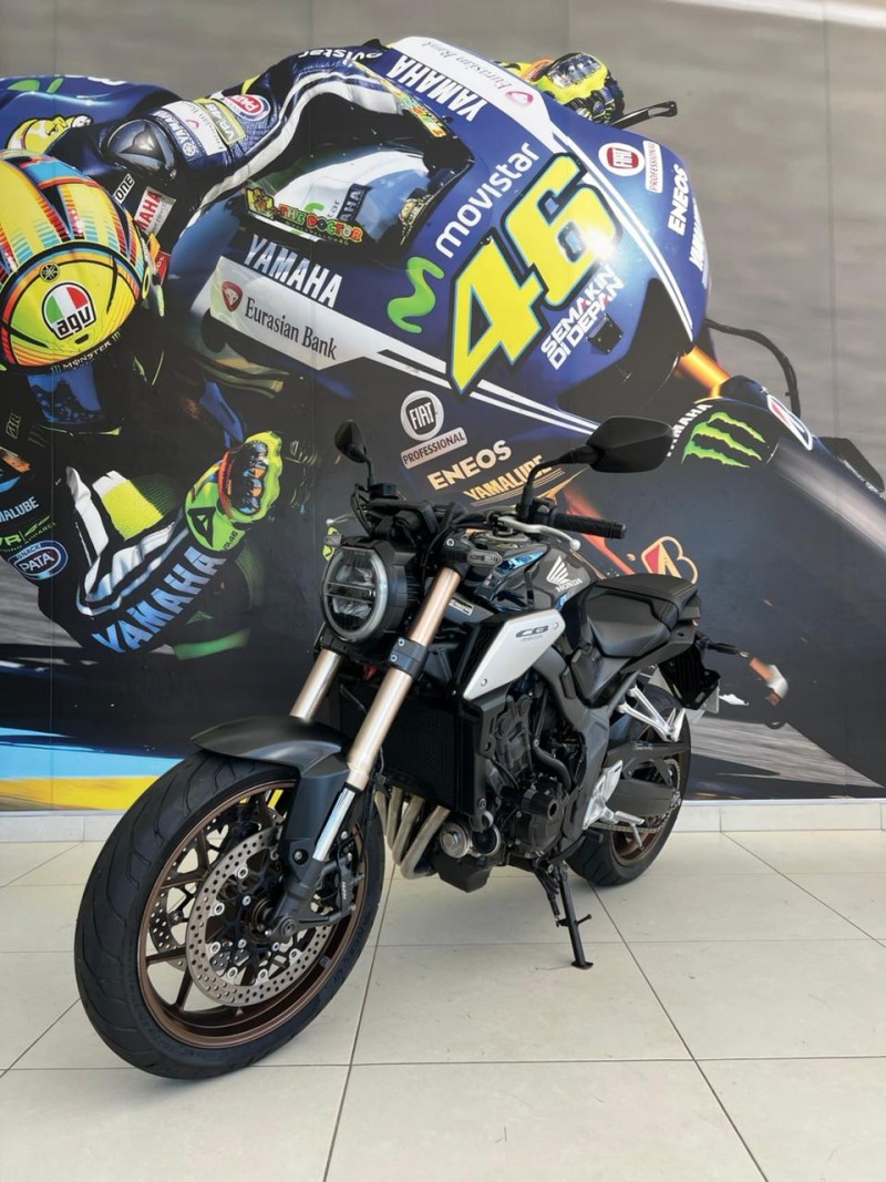 CB 650R  - 2021 - PASSO FUNDO
