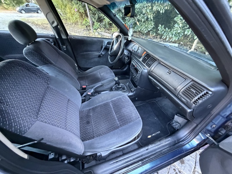 VECTRA 2.2 MPFI CD 16V GASOLINA 4P MANUAL - 1998 - CAXIAS DO SUL