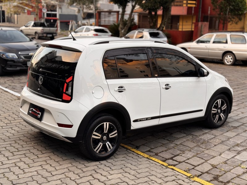 UP 1.0 CROSS T.FLEX 12V 4P MANUAL - 2018 - CAXIAS DO SUL