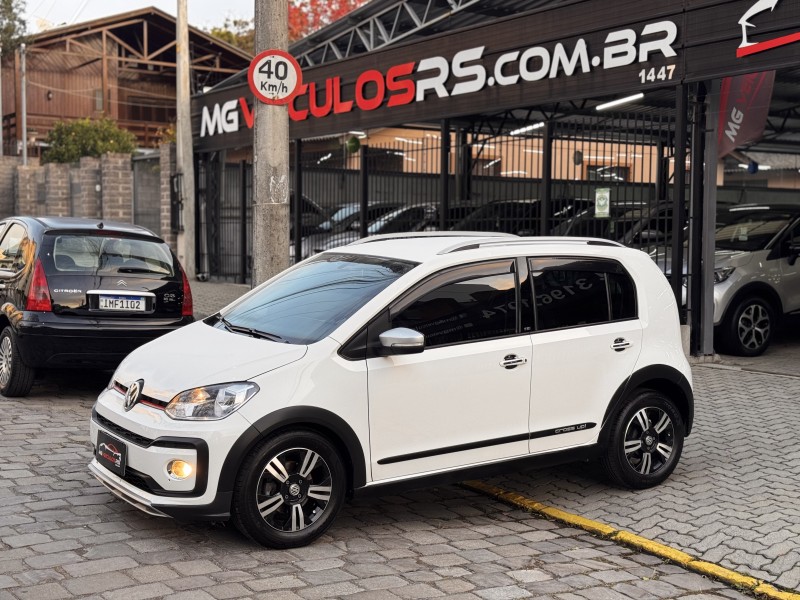 up 1.0 cross t.flex 12v 4p manual 2018 caxias do sul