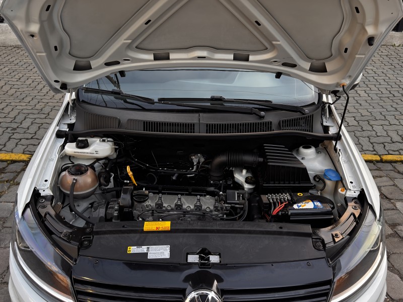 FOX 1.6 MSI TOTAL FLEX CONNECT 4P MANUAL - 2019 - CAXIAS DO SUL