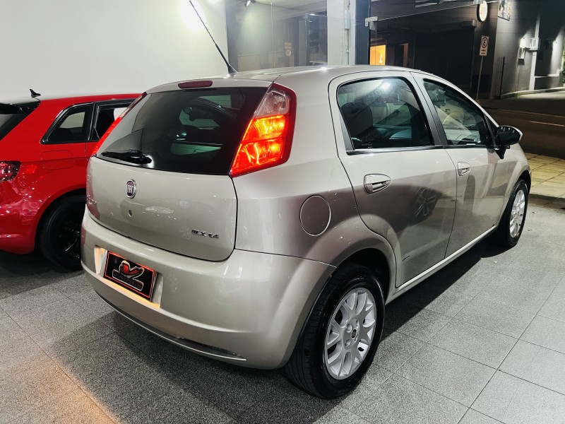 PUNTO 1.4 ELX 8V FLEX 4P MANUAL - 2009 - CAXIAS DO SUL