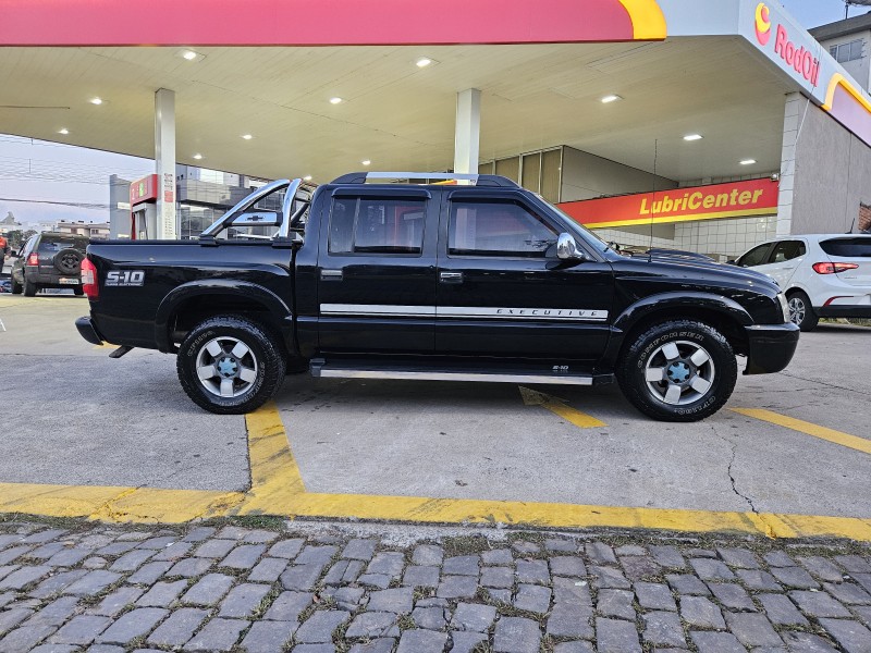 S10 2.8 EXECUTIVE 4X2 CD 12V TURBO ELECTRONIC INTERCOOLER DIESEL 4P MANUAL - 2009 - CAXIAS DO SUL