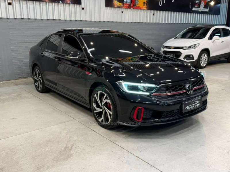 JETTA 2.0 16V TSI GLI 350 GASOLINA 4P AUTOMÁTICO - 2023 - CAXIAS DO SUL
