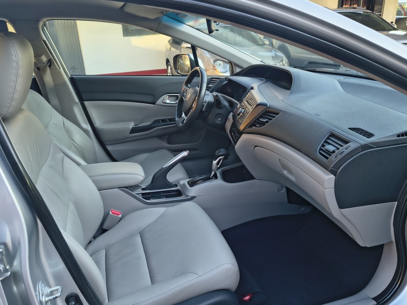 CIVIC 2.0 LXR 16V FLEX 4P AUTOMÁTICO - 2015 - CAXIAS DO SUL