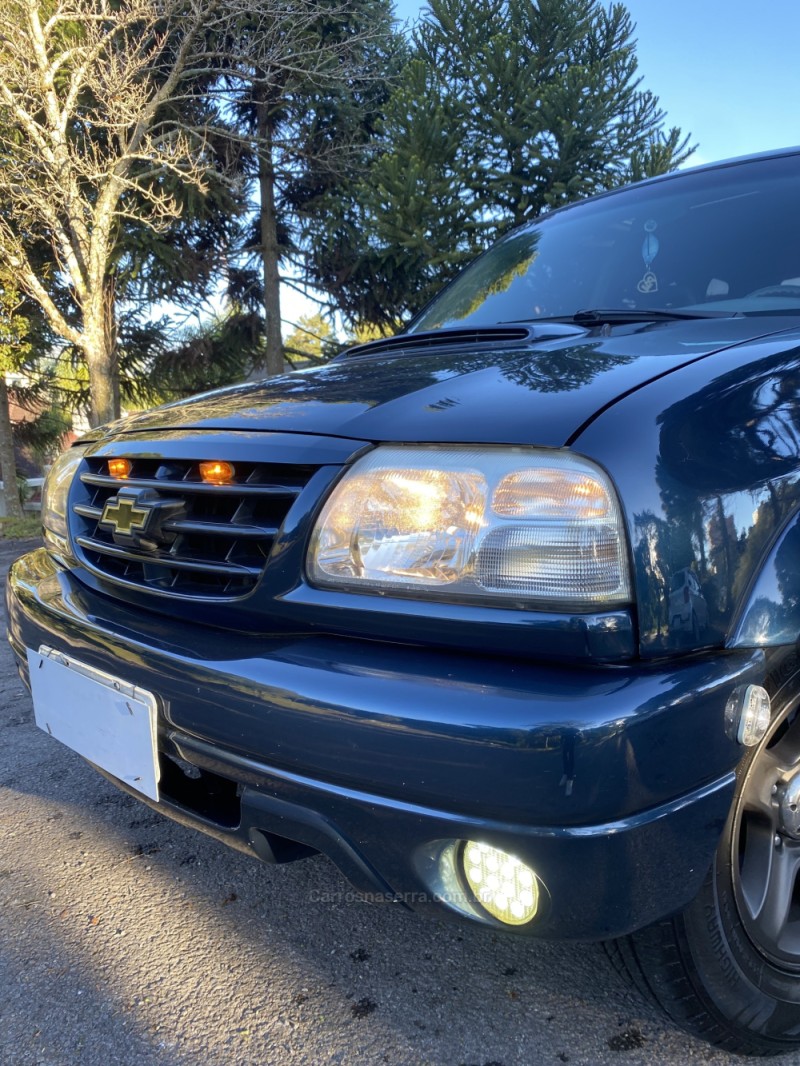 TRACKER 2.0 4X4 8V TURBO INTERCOOLER DIESEL 4P MANUAL - 2004 - FARROUPILHA