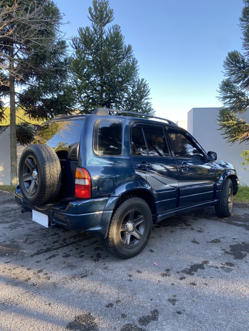 TRACKER 2.0 4X4 8V TURBO INTERCOOLER DIESEL 4P MANUAL - 2004 - FARROUPILHA