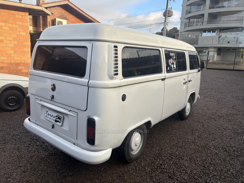 KOMBI 1.6 MI STD 8V GASOLINA 3P MANUAL - 2003 - ANTôNIO PRADO