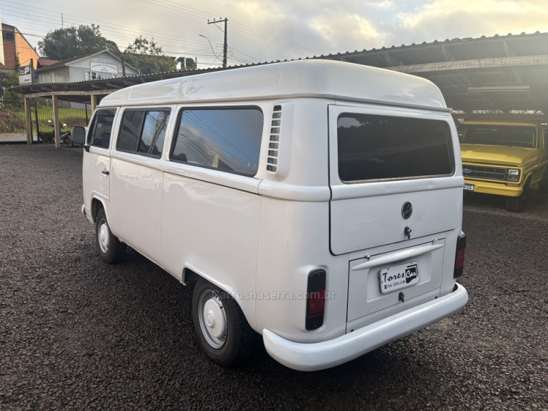KOMBI 1.6 MI STD 8V GASOLINA 3P MANUAL - 2003 - ANTôNIO PRADO