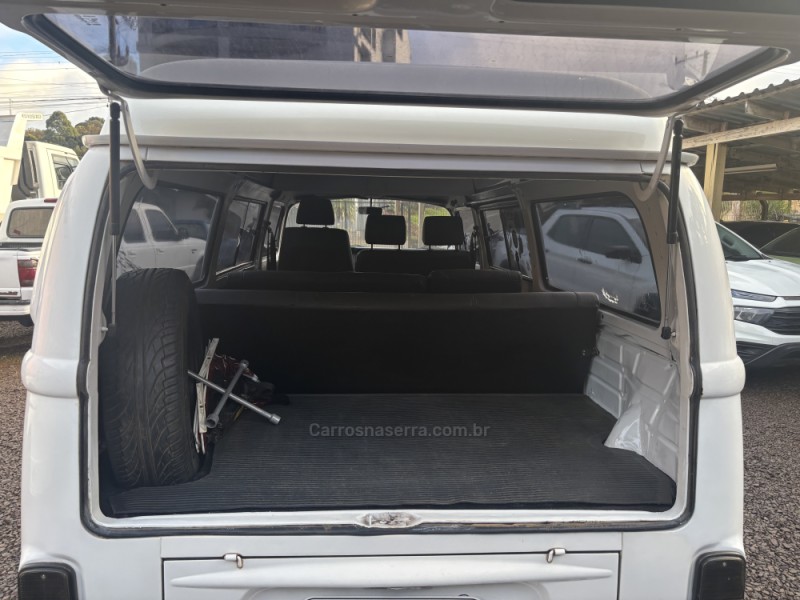 KOMBI 1.6 MI STD 8V GASOLINA 3P MANUAL - 2003 - ANTôNIO PRADO