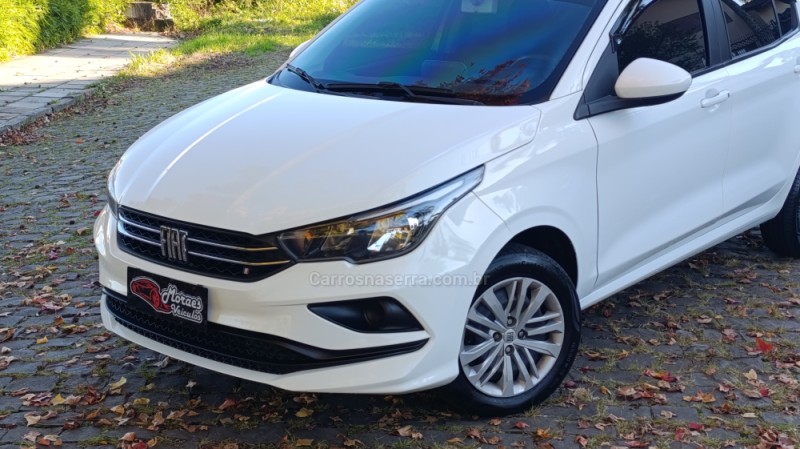 CRONOS 1.3 DRIVE 8V FLEX 4P MANUAL - 2023 - CAXIAS DO SUL