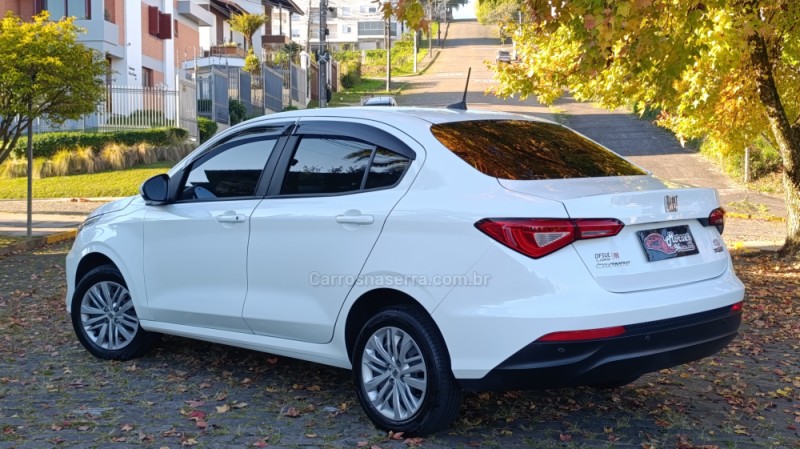 CRONOS 1.3 DRIVE 8V FLEX 4P MANUAL - 2023 - CAXIAS DO SUL