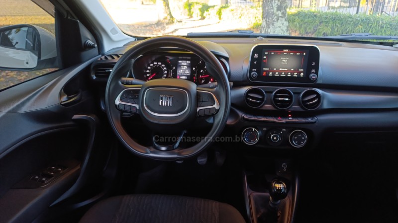CRONOS 1.3 DRIVE 8V FLEX 4P MANUAL - 2023 - CAXIAS DO SUL