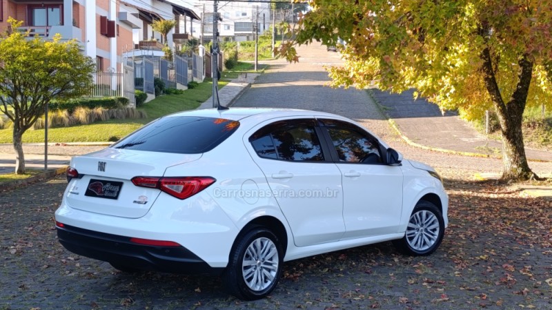 CRONOS 1.3 DRIVE 8V FLEX 4P MANUAL - 2023 - CAXIAS DO SUL