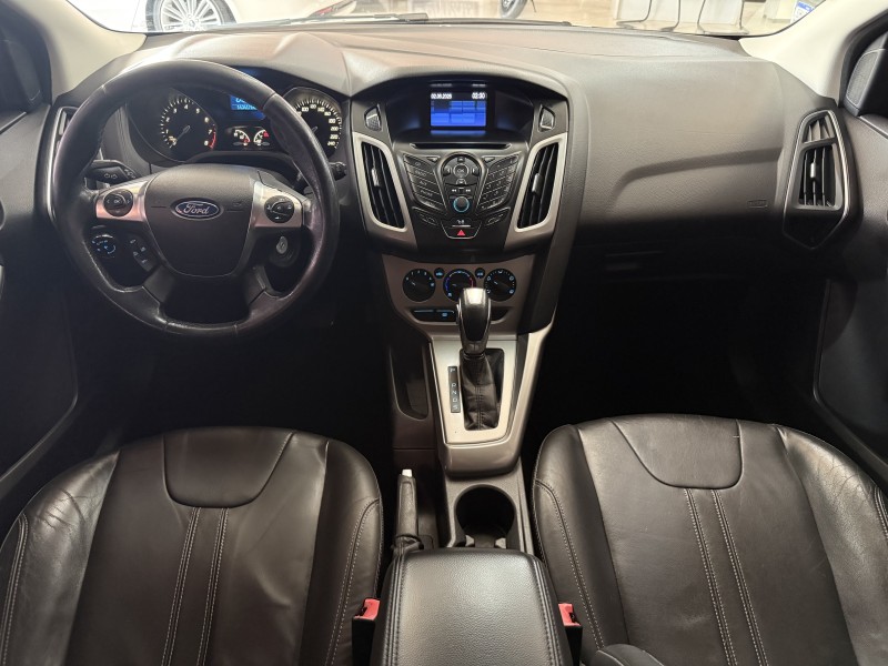 FOCUS 1.6 SE 16V FLEX 4P AUTOMÁTICO - 2014 - FARROUPILHA