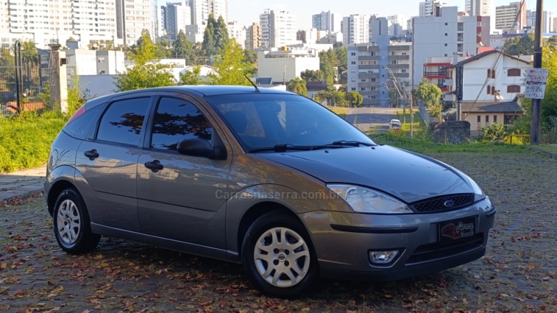 FOCUS 1.6 8V FLEX 4P MANUAL - 2008 - CAXIAS DO SUL