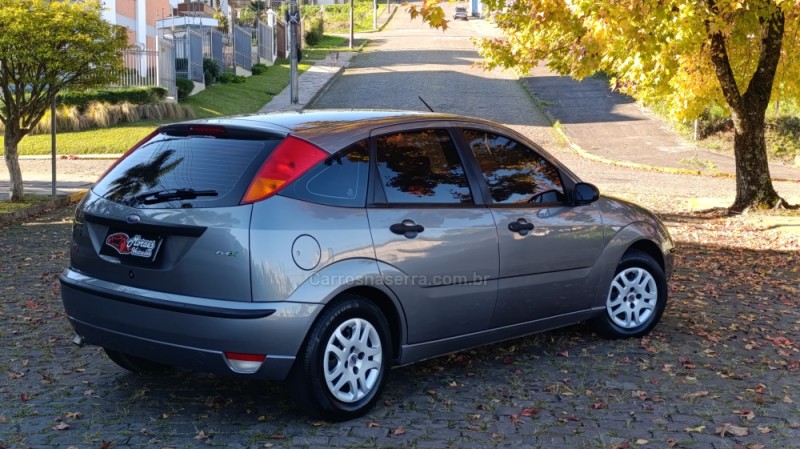 FOCUS 1.6 8V FLEX 4P MANUAL - 2008 - CAXIAS DO SUL