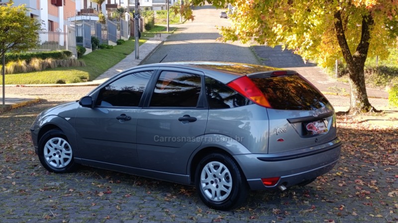 FOCUS 1.6 8V FLEX 4P MANUAL - 2008 - CAXIAS DO SUL