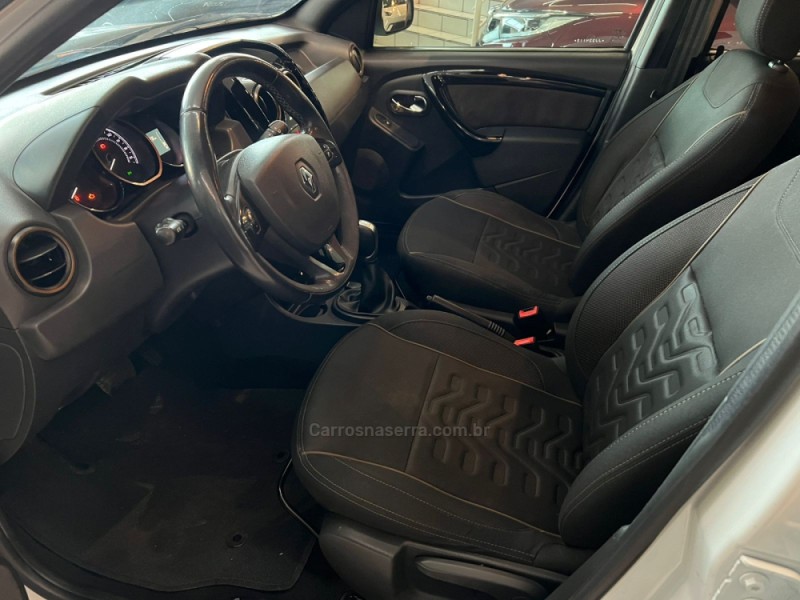 DUSTER 1.6 DYNAMIQUE 4X2 16V FLEX 4P AUTOMÁTICO - 2018 - CAXIAS DO SUL