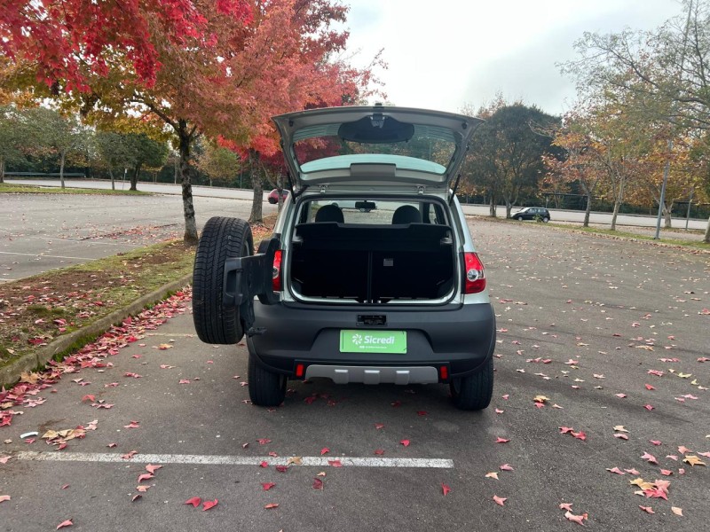 CROSSFOX 1.6 MI FLEX 8V 4P MANUAL