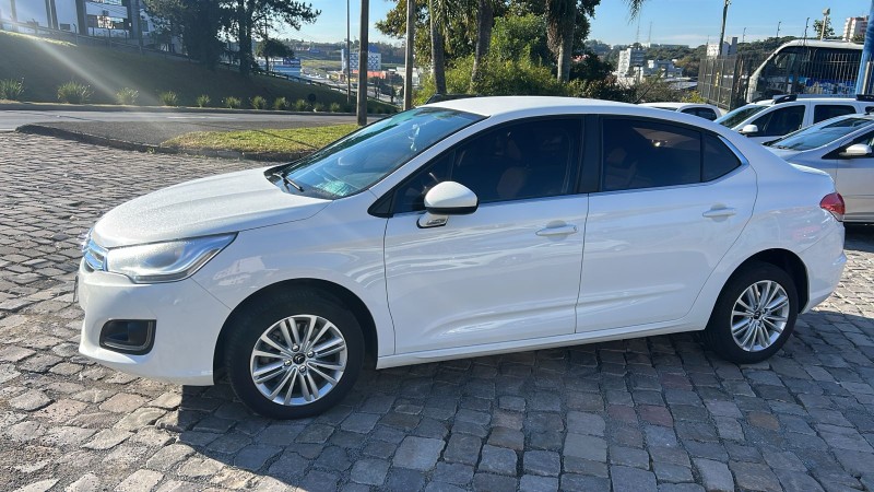 C4 LOUNGE 1.6 ORIGINE 16V TURBO FLEX 4P AUTOMÁTICO - 2017 - FARROUPILHA