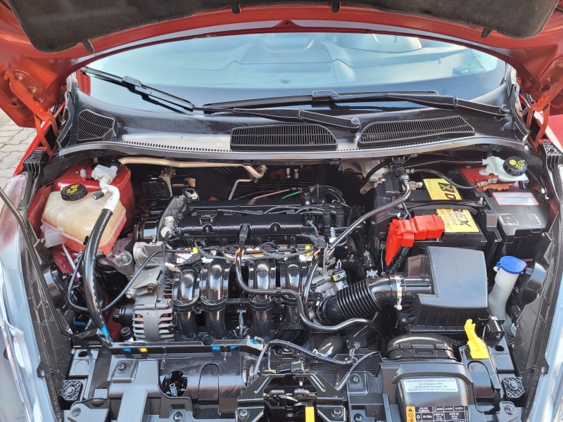 FIESTA 1.6 SE HATCH 16V FLEX 4P MANUAL - 2017 - CARLOS BARBOSA