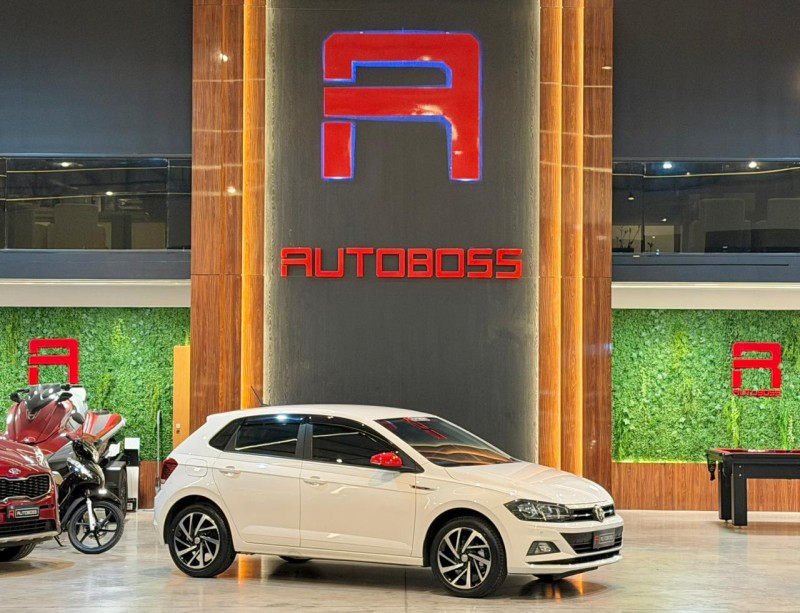 polo 1.0	200 tsi highline automatico  2019 novo hamburgo