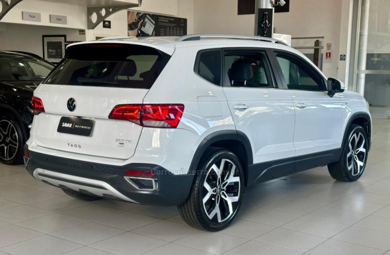 TAOS 1.4 16V HIGHLINE TSI FLEX 4P AUTOMÁTICO - 2024 - NOVO HAMBURGO