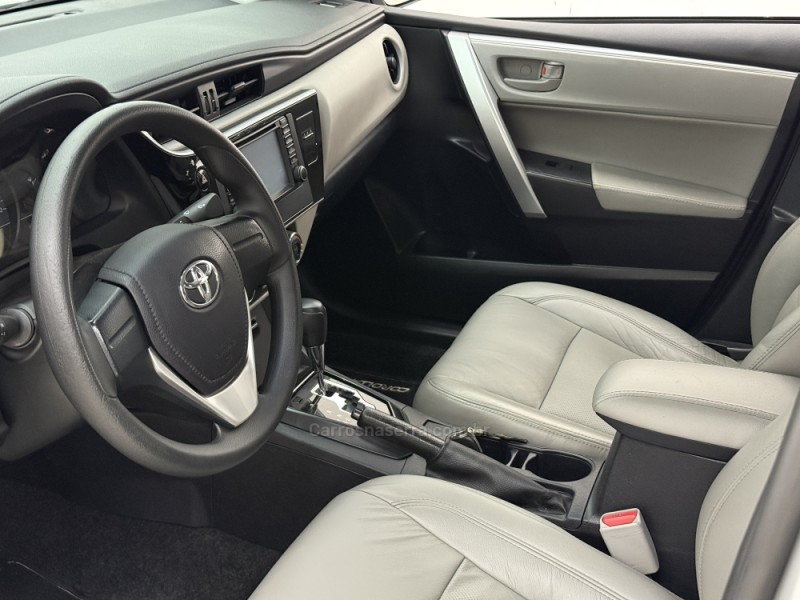 COROLLA 1.8 GLI 16V FLEX 4P AUTOMÁTICO - 2018 - SANTA CRUZ DO SUL