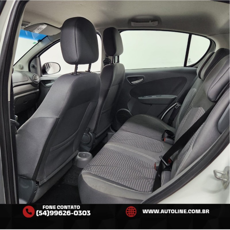 PALIO 1.4 MPI ATTRACTIVE 8V FLEX 4P MANUAL - 2015 - BENTO GONçALVES