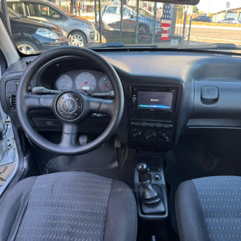 GOL 1.0 MI 8V GASOLINA 4P MANUAL - 2003 - CAXIAS DO SUL