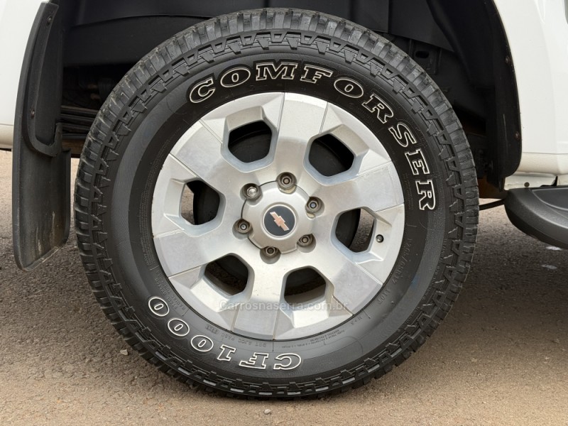 S10 2.4 LTZ 4X2 CD 8V FLEX 4P MANUAL - 2013 - VACARIA