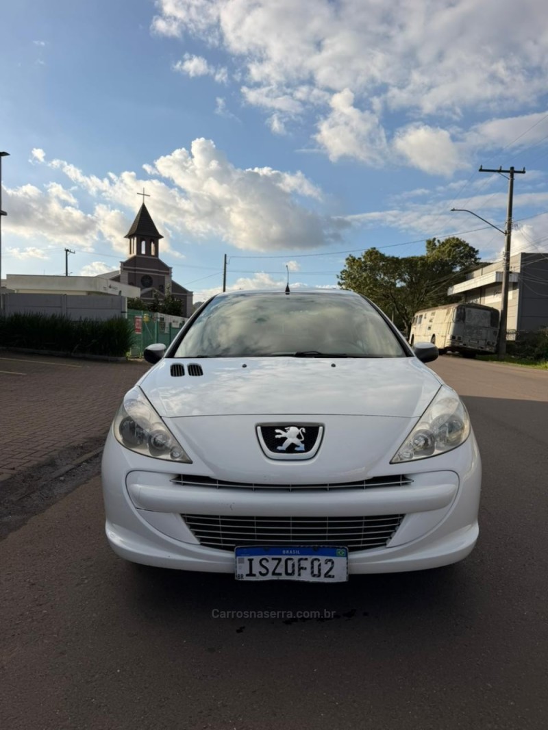 207 1.4 XR 8V FLEX 4P MANUAL - 2012 - ESTâNCIA VELHA