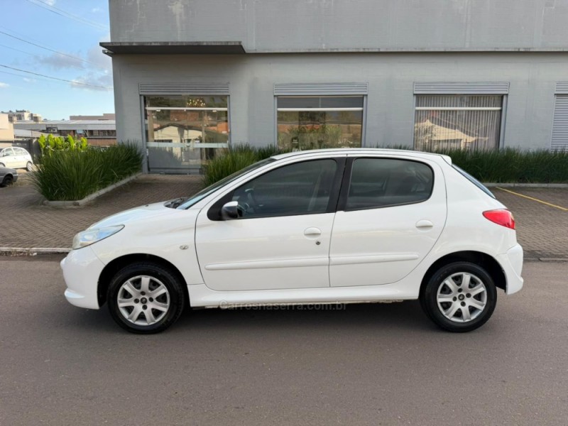 207 1.4 XR 8V FLEX 4P MANUAL - 2012 - ESTâNCIA VELHA