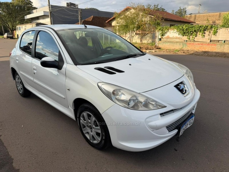 207 1.4 XR 8V FLEX 4P MANUAL - 2012 - ESTâNCIA VELHA