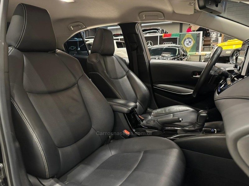 COROLLA 2.0 XEI 16V FLEX 4P AUTOMÁTICO - 2023 - CAXIAS DO SUL