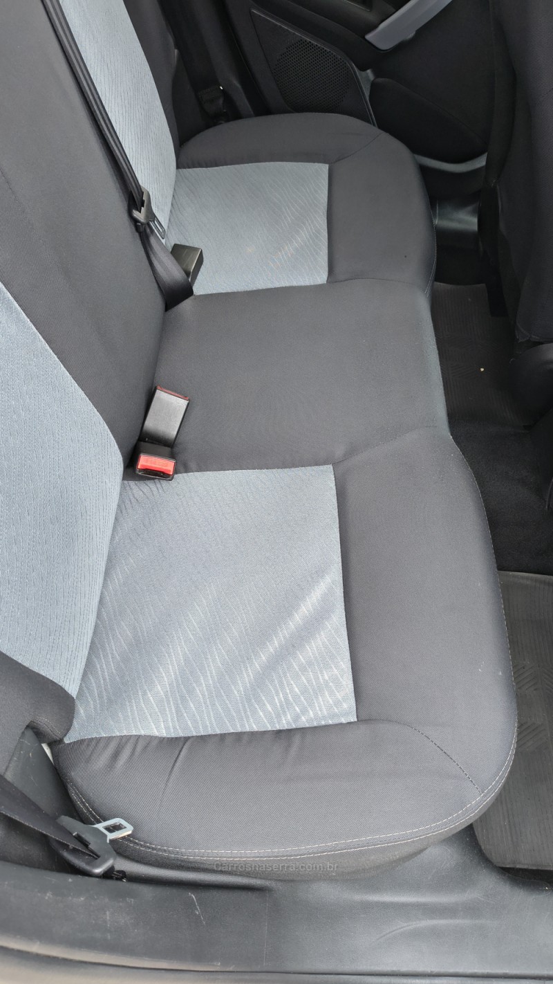 208 1.5 ACTIVE PACK 8V FLEX 4P MANUAL - 2015 - CAXIAS DO SUL