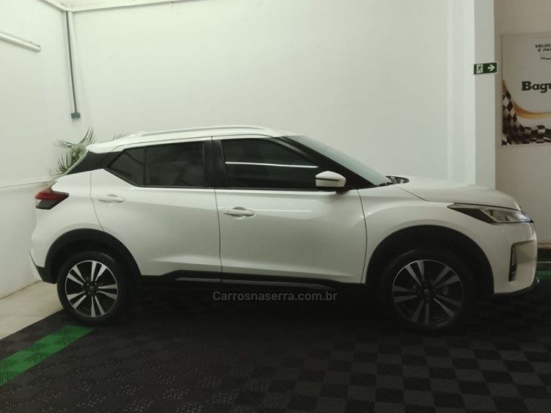 KICKS 1.6 ADVANCE 16V PLUS CVT FLEX 4P AUTOMÁTICO - 2025 - NOVO HAMBURGO